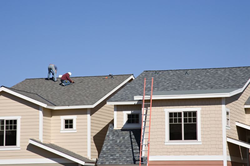What To Expect During An Asphalt Shingle Roof Installation